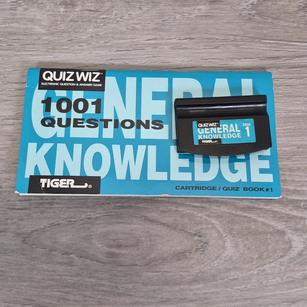 Vtg Tiger Electronic Quiz Wiz 1001 General Knowledge Cartridge & Quiz Book #1
